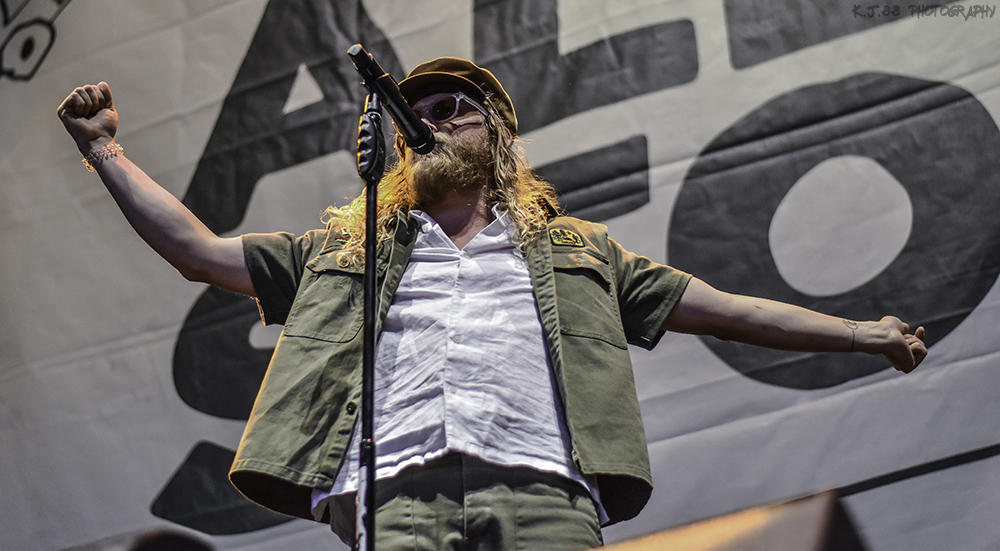Allen Stone, Sunlight Supply Amphitheater, photo by Kevin Pettigrew