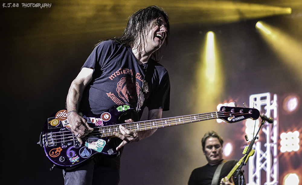 Goo Goo Dolls, Sunlight Supply Amphitheater, photo by Kevin Pettigrew