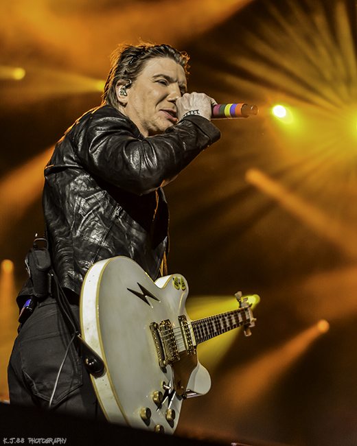 Goo Goo Dolls, Sunlight Supply Amphitheater, photo by Kevin Pettigrew