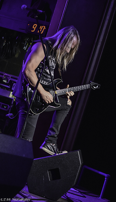 Flotsam and Jetsam, Hawthorne Theatre, photo by Kevin Pettigrew