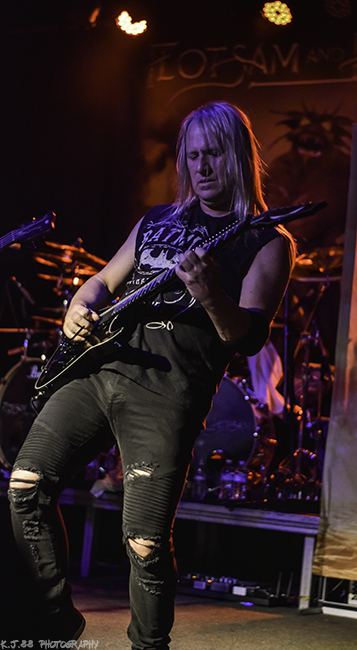 Flotsam and Jetsam, Hawthorne Theatre, photo by Kevin Pettigrew