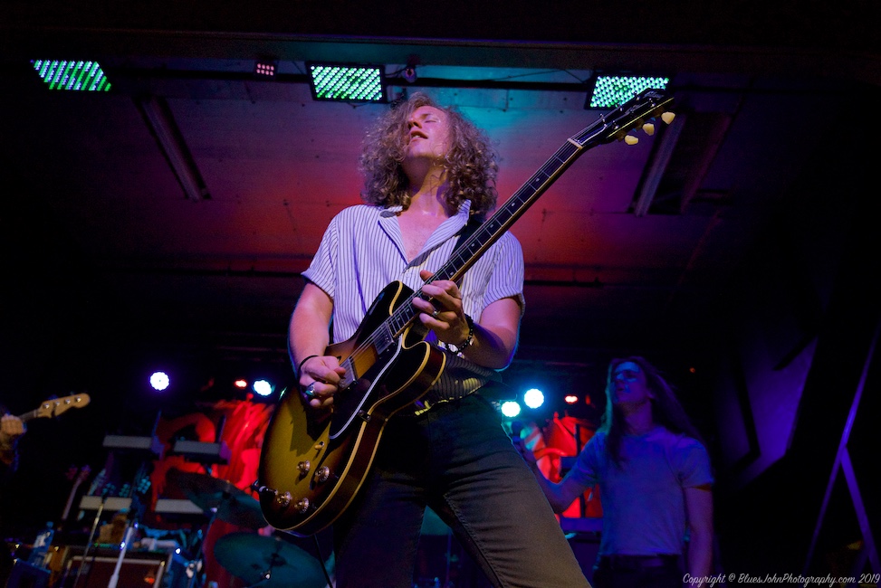 Joyous Wolf, Hawthorne Theatre, photo by John Alcala