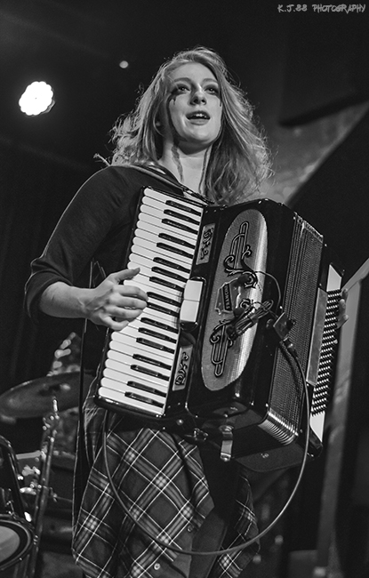 Anonymia, Hawthorne Theatre, photo by Kevin Pettigrew