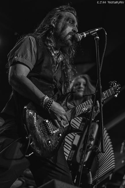 Anonymia, Hawthorne Theatre, photo by Kevin Pettigrew