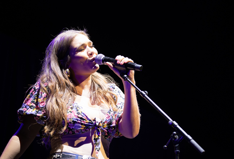 Abby Anderson, Moda Center, Rose Quarter, photo by Sal Barragan