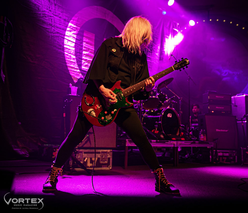 L7, Crystal Ballroom, photo by Alyssa Herrman