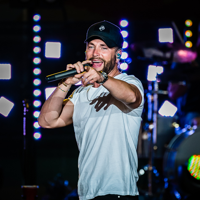 Chris Lane, Sunlight Supply Amphitheater, photo by Miguel Padilla