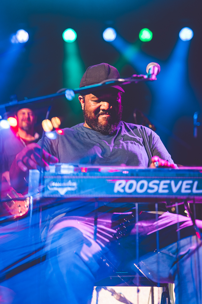 Roosevelt Collier, Roseland Theater, photo by Andrew Wallner