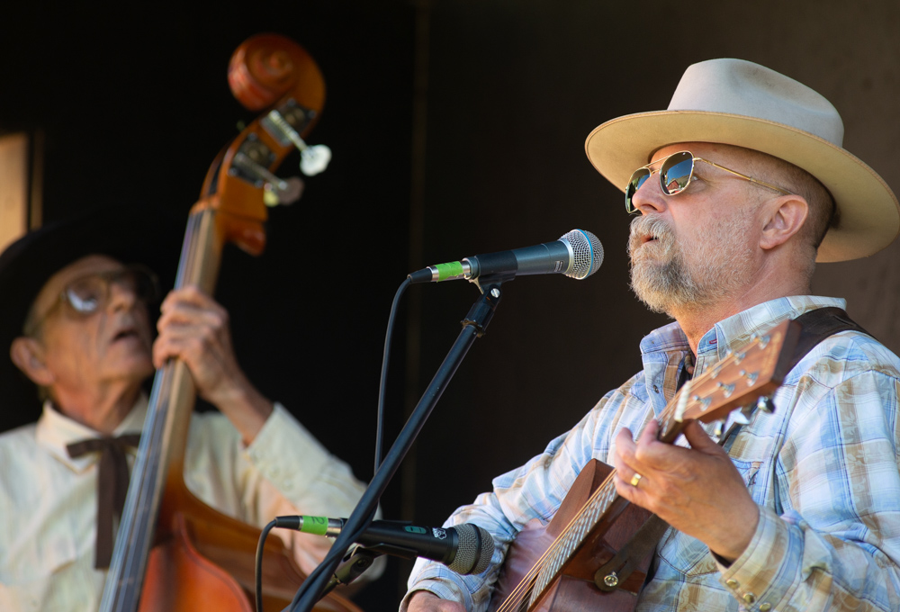 Dan Robinson & The Wheeler County Ramblers, photo by Chad Lanning