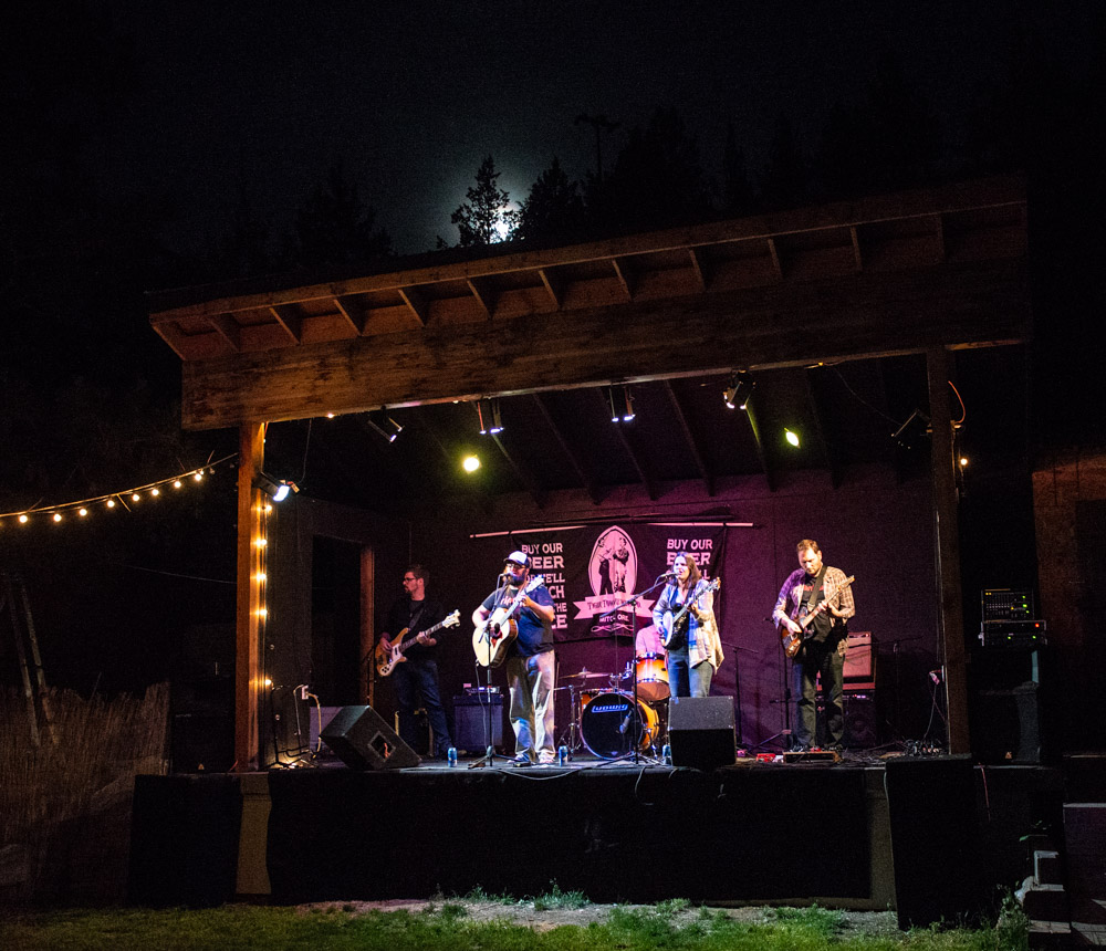Cedar Teeth, photo by Chad Lanning