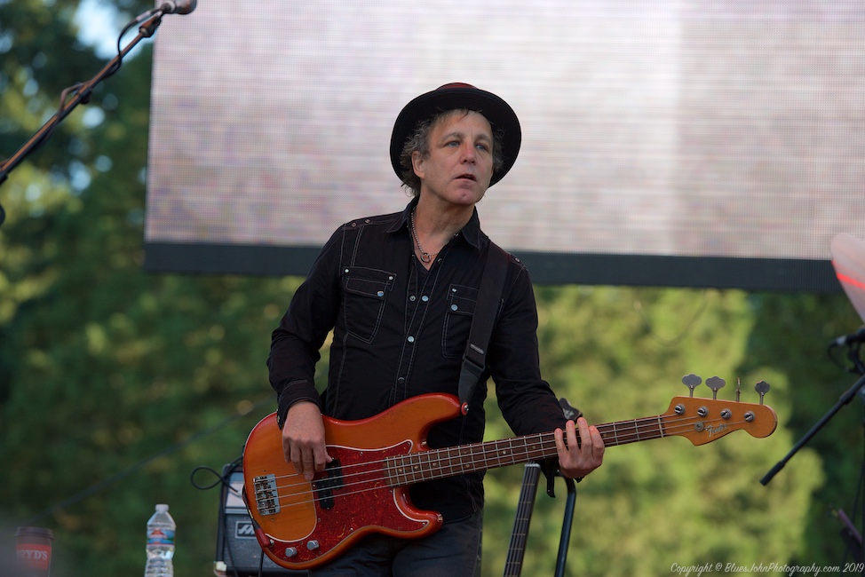 Lucinda Williams, Oregon Zoo Amphitheatre, photo by John Alcala