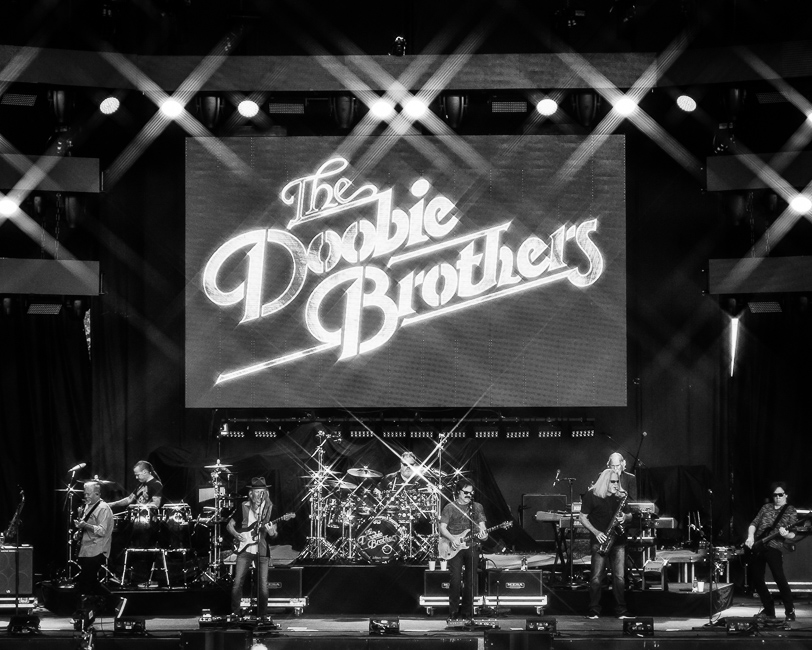 The Doobie Brothers, White River Amphitheatre, photo by Miguel Padilla
