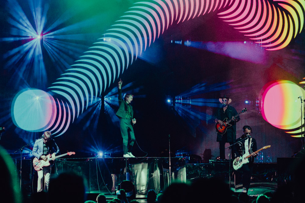 Beck, Sunlight Supply Amphitheater, photo by Sydnie Kobza