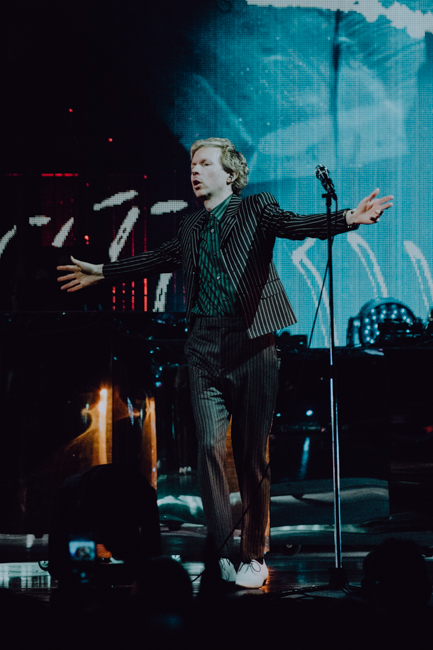 Beck, Sunlight Supply Amphitheater, photo by Sydnie Kobza