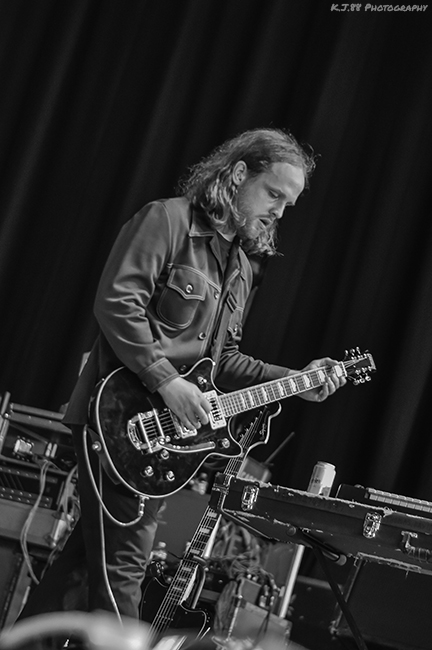 Broken Hands, Sunlight Supply Amphitheater, photo by Kevin Pettigrew