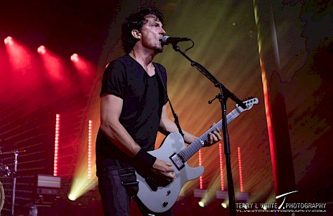Gojira, Roseland Theater, photo by Terry White