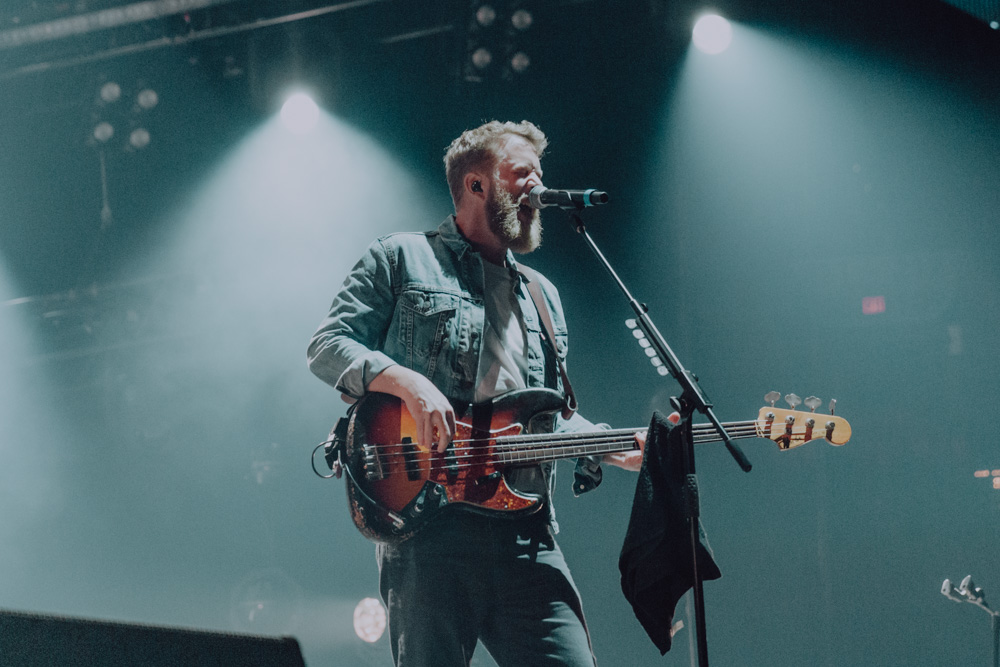 Mumford & Sons, Moda Center, photo by Sydnie Kobza