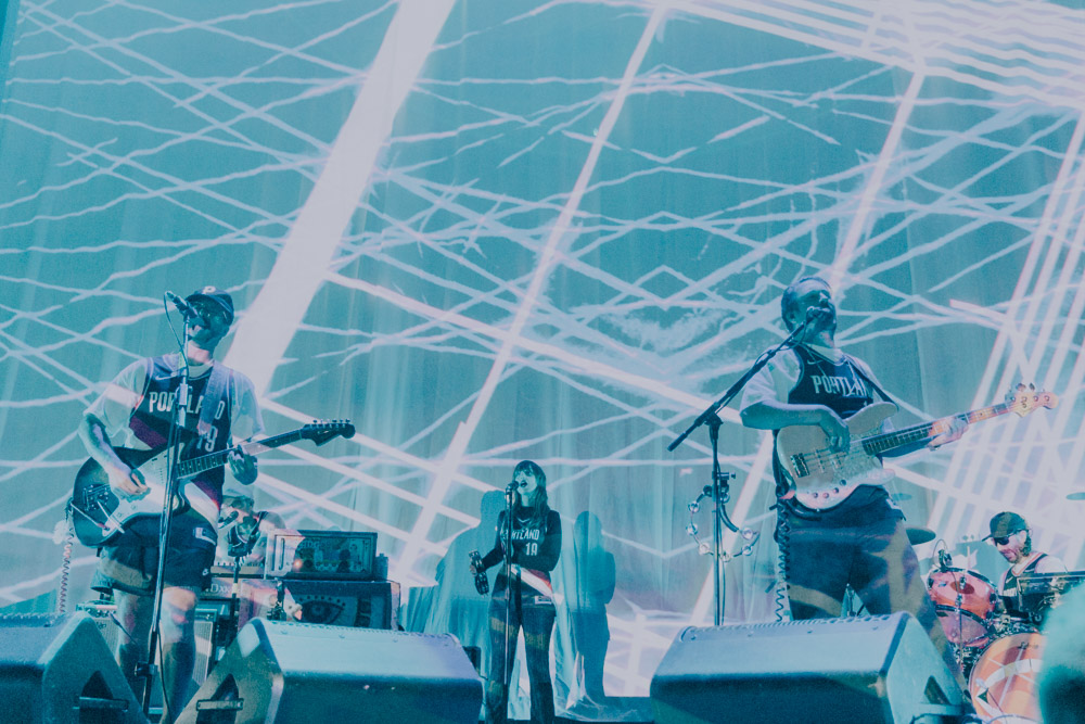 Portugal. The Man, Moda Center, photo by Sydnie Kobza