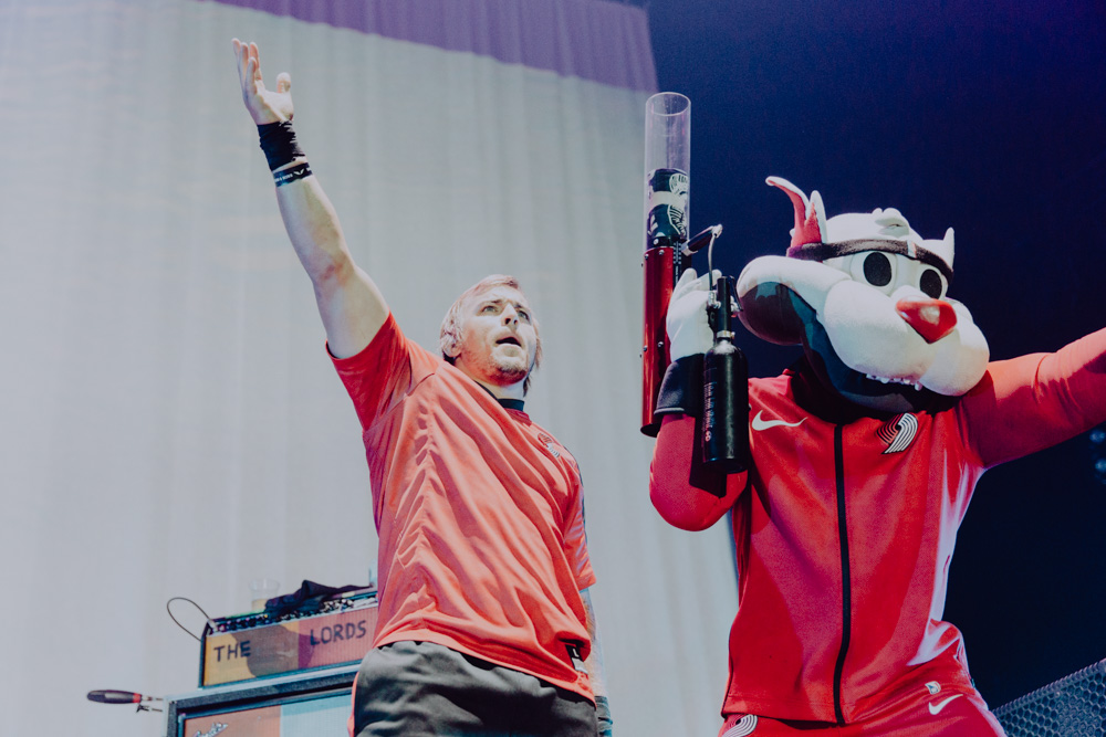 Portugal. The Man, Moda Center, photo by Sydnie Kobza