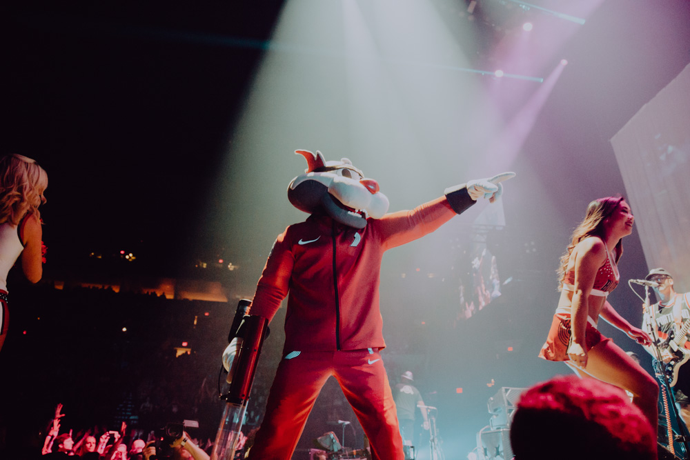 Portugal. The Man, Moda Center, photo by Sydnie Kobza