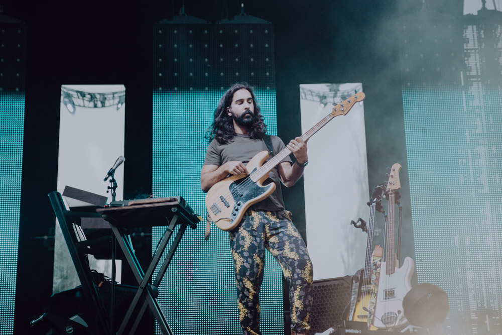 Young the Giant, Edgefield Amphitheater, photo by Sydnie Kobza