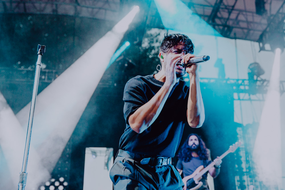 Young the Giant, Edgefield Amphitheater, photo by Sydnie Kobza