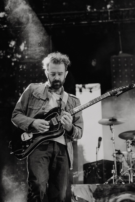 Young the Giant, Edgefield Amphitheater, photo by Sydnie Kobza