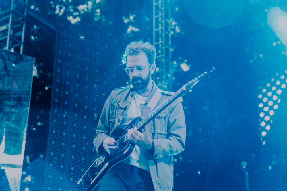 Young the Giant, Edgefield Amphitheater, photo by Sydnie Kobza