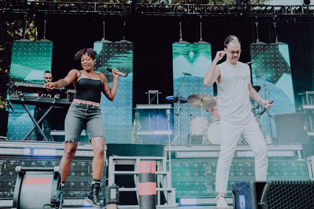 Fitz and the Tantrums, Edgefield Amphitheater, photo by Sydnie Kobza