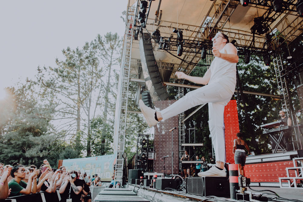 Fitz and the Tantrums, Edgefield Amphitheater, photo by Sydnie Kobza