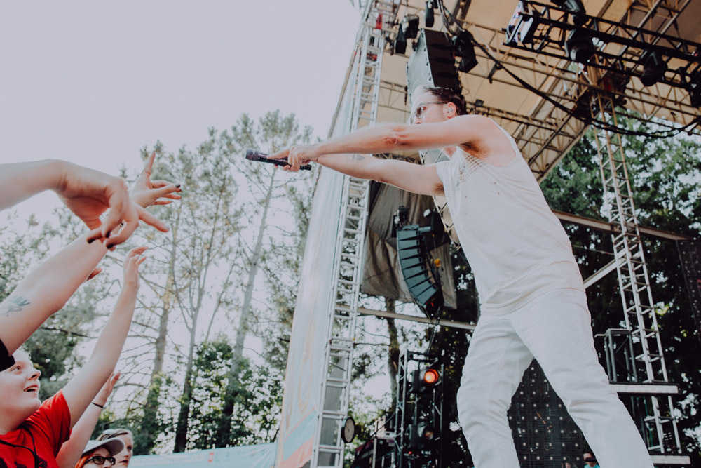 Fitz and the Tantrums, Edgefield Amphitheater, photo by Sydnie Kobza