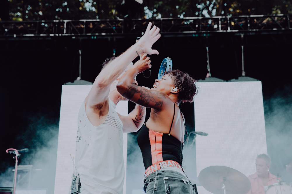 Fitz and the Tantrums, Edgefield Amphitheater, photo by Sydnie Kobza