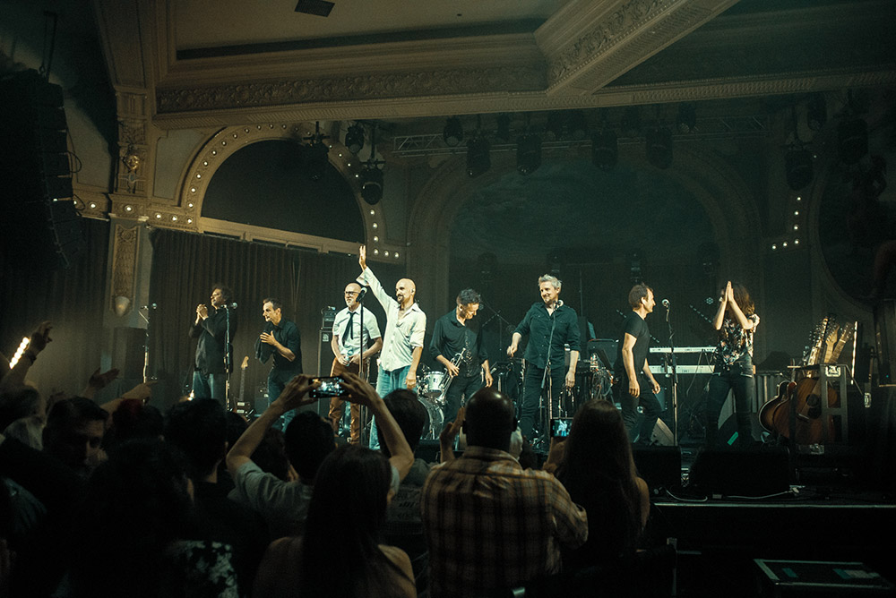 James, Crystal Ballroom, photo by Ignacio Quintana