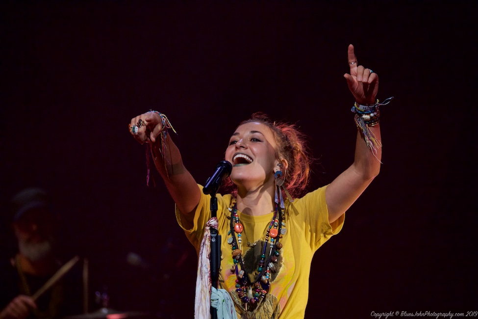 Lauren Daigle, Rose Quarter, photo by John Alcala