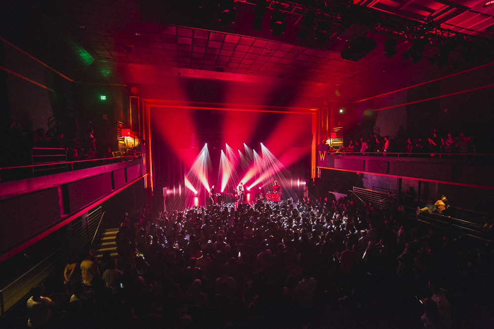 HOMESHAKE, Revolution Hall, photo by Blake Sourisseau