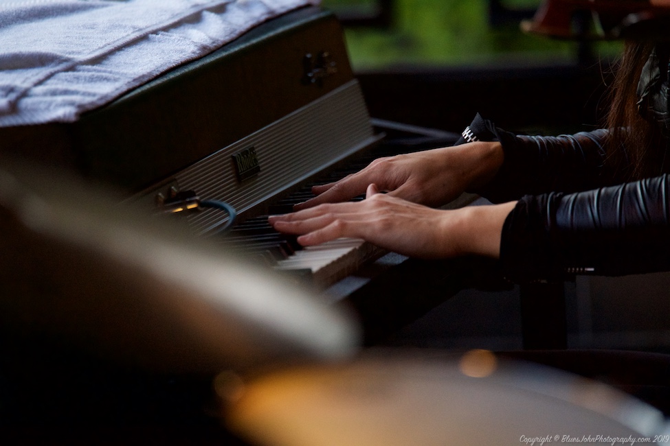 Connie Han, Lan Su Chinese Garden, photo by John Alcala