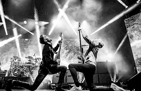 311, Veterans Memorial Coliseum, photo by Sal Barragan