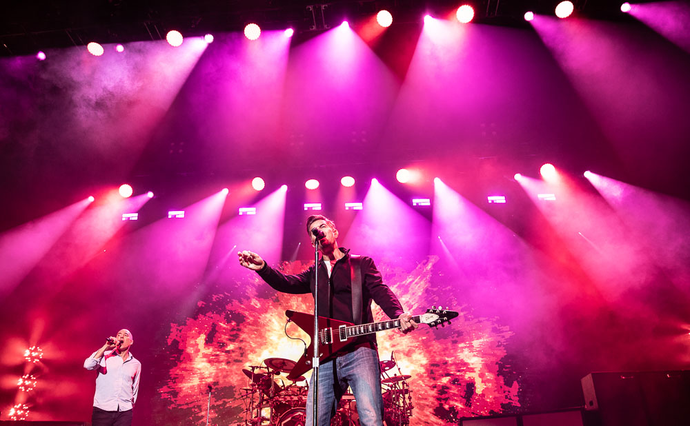 311, Veterans Memorial Coliseum, photo by Sal Barragan