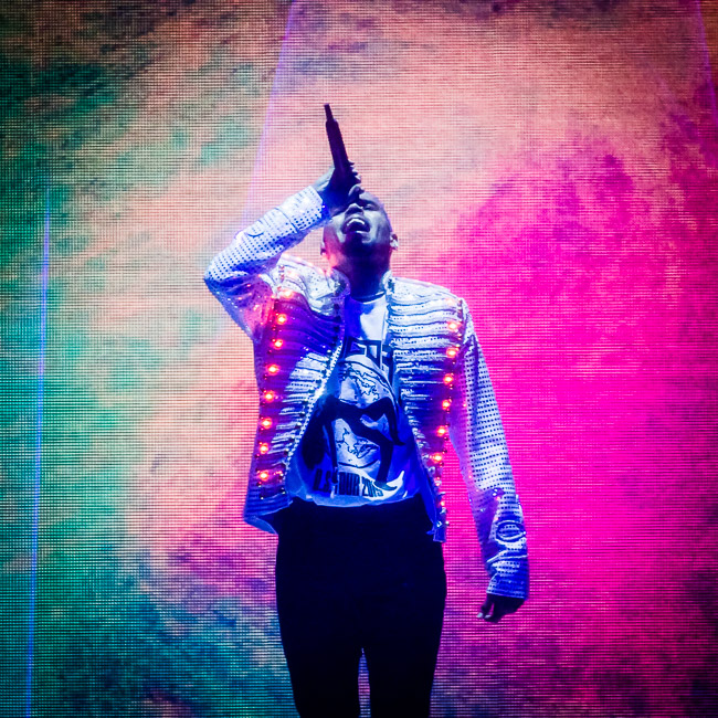 Chris Brown, Moda Center, photo by Miguel Padilla