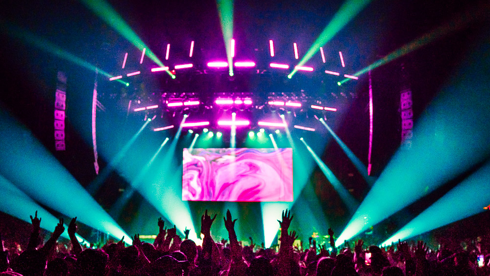 Ty Dolla $ign, Moda Center, photo by Miguel Padilla