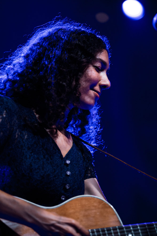 Bedouine, Crystal Ballroom, photo by Ignacio Quintana