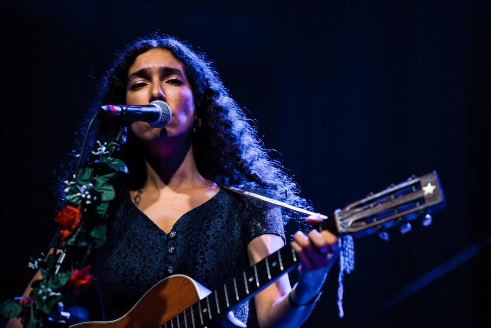 Bedouine, Crystal Ballroom, photo by Ignacio Quintana