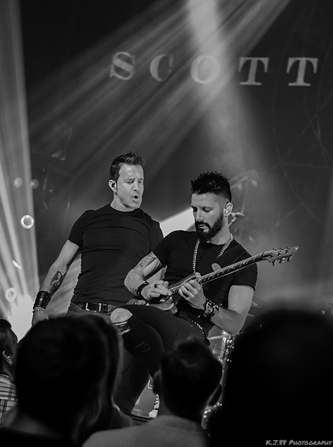 Scott Stapp, Revolution Hall, photo by Kevin Pettigrew