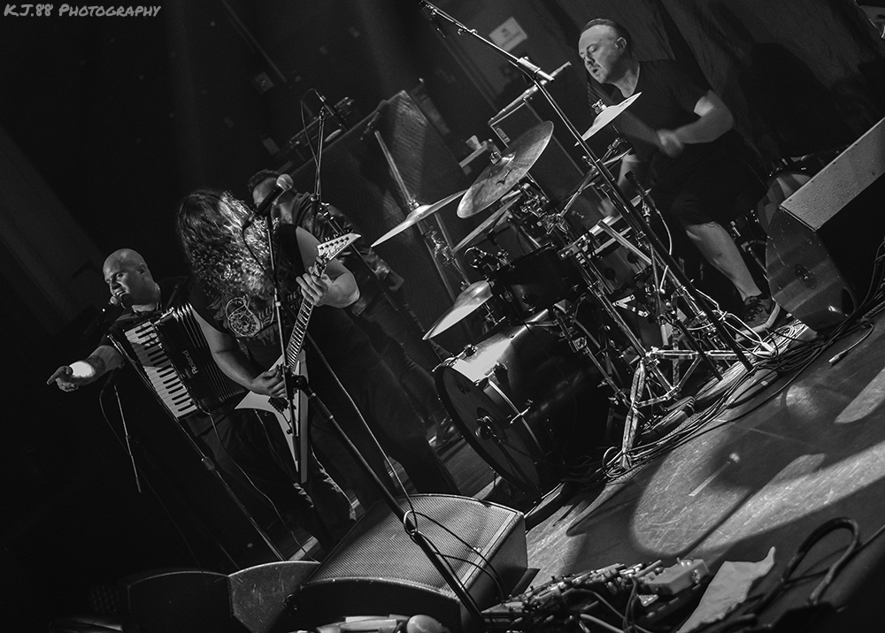 Sunflower Dead, Revolution Hall, photo by Kevin Pettigrew