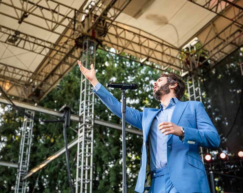 Josh Groban, Edgefield Amphitheater, photo by Sal Barragan