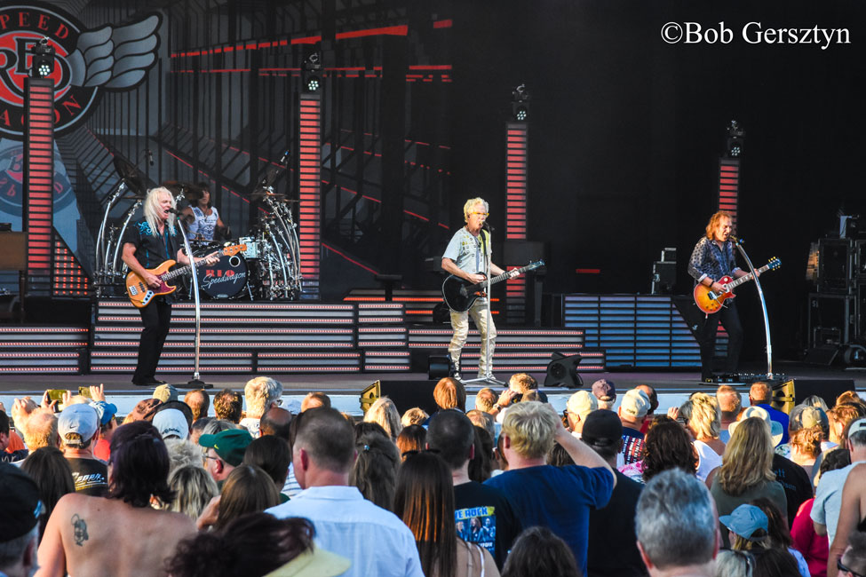 REO Speedwagon, Oregon State Fair, photo by Bob Gersztyn