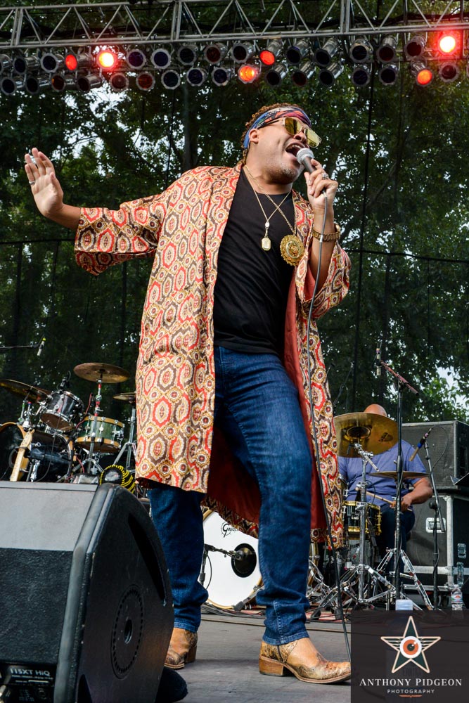 Booker T. Jones, Edgefield Amphitheater, photo by Anthony Pidgeon