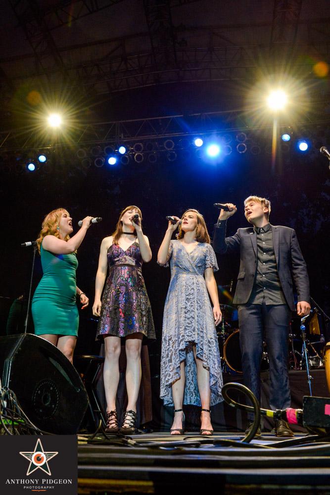 Pink Martini, Edgefield Amphitheater, photo by Anthony Pidgeon