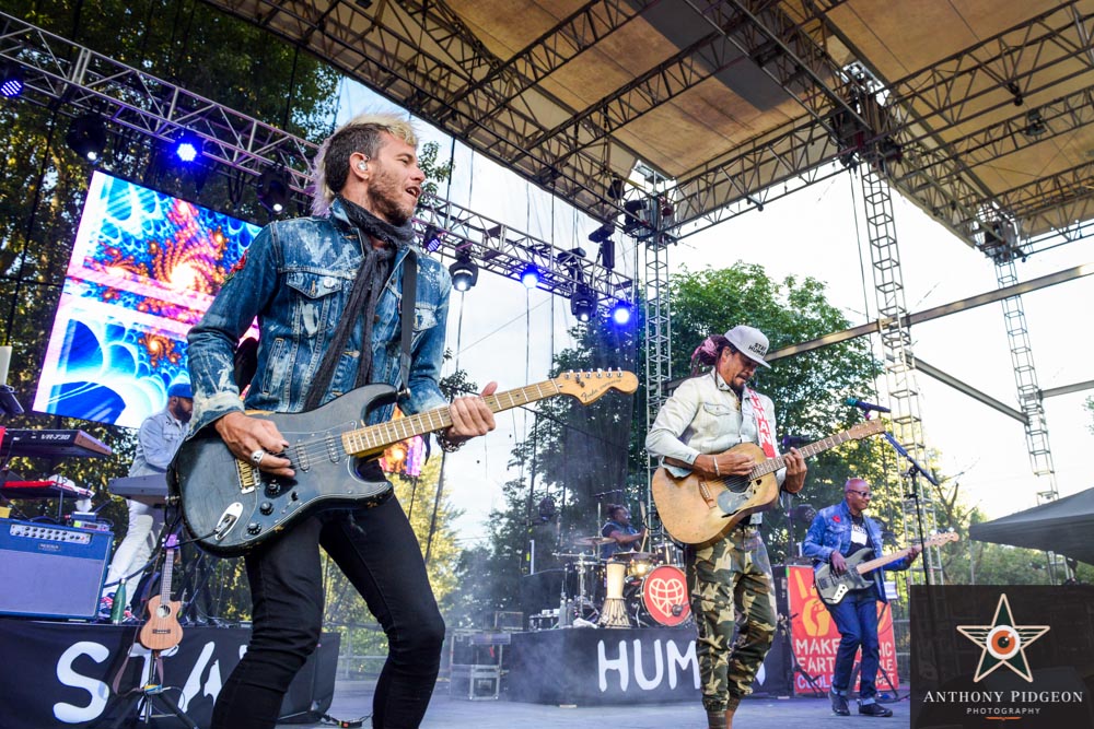 Michael Franti, Edgefield Amphitheater, photo by Anthony Pidgeon