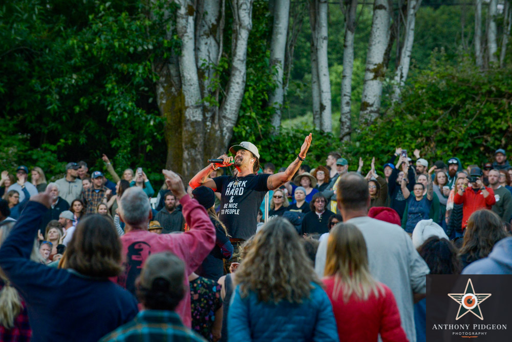 Michael Franti, Edgefield Amphitheater, photo by Anthony Pidgeon